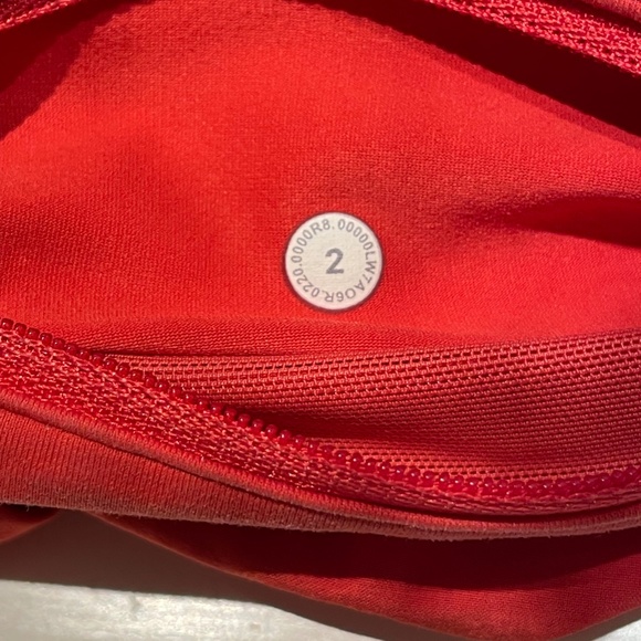 Lululemon Speed Up Low-Rise Lined Short 2.5" - Picture 4 of 4